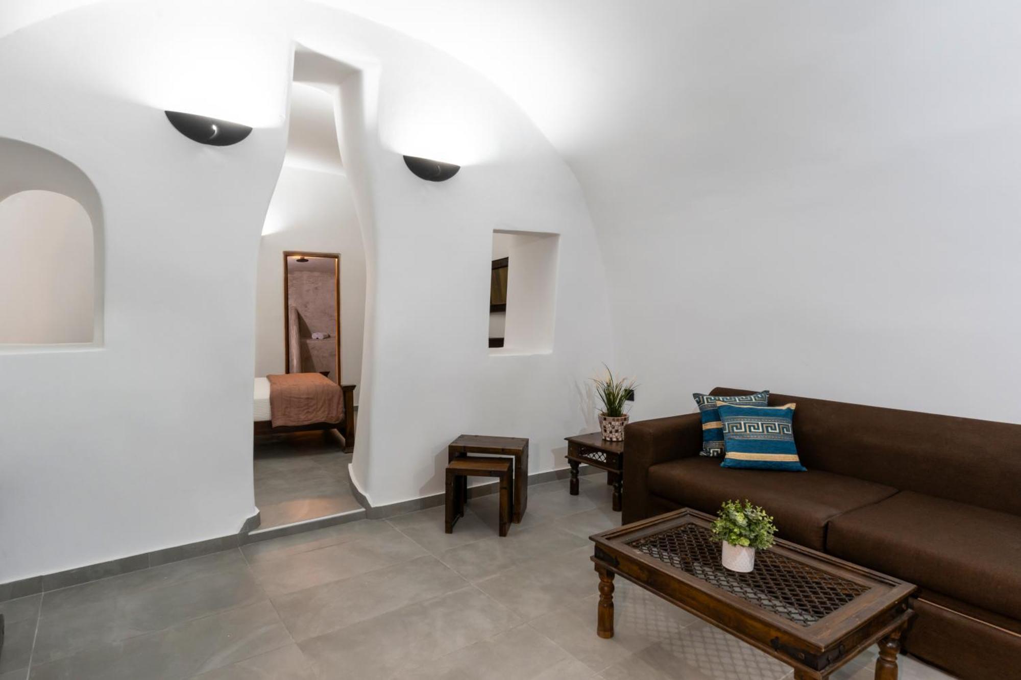 Enalion Suites Οία Εξωτερικό φωτογραφία