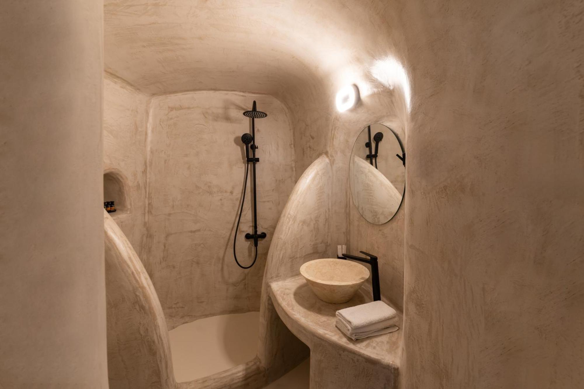 Enalion Suites Οία Εξωτερικό φωτογραφία