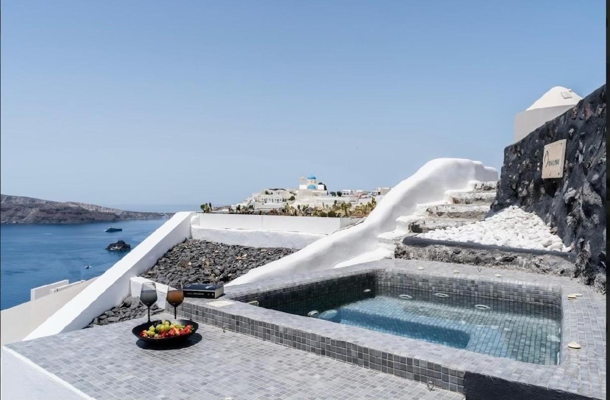 Enalion Suites Οία Εξωτερικό φωτογραφία