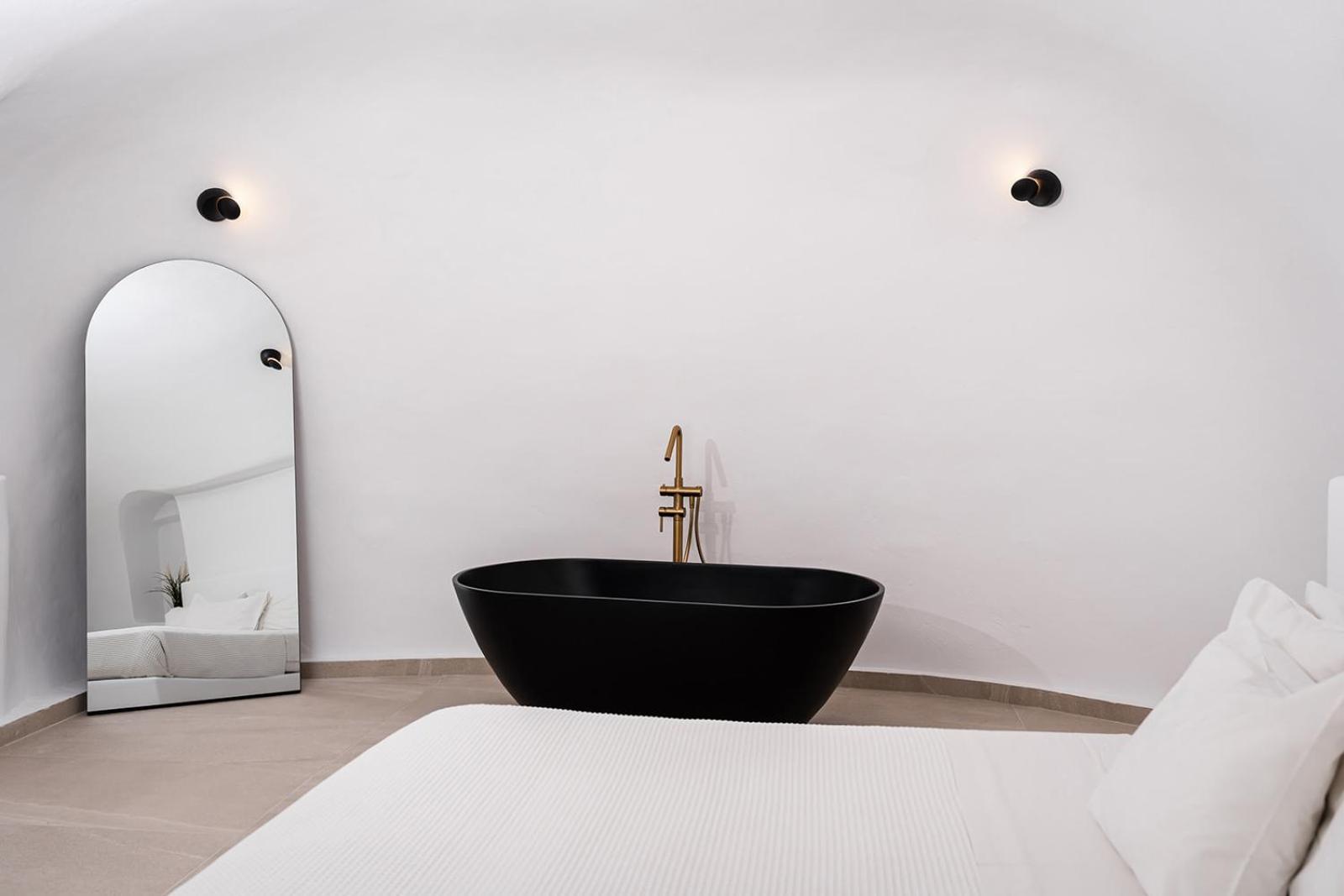 Enalion Suites Οία Εξωτερικό φωτογραφία