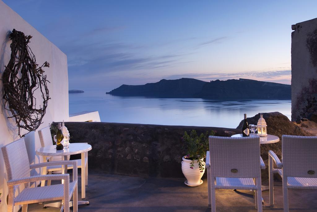 Enalion Suites Οία Εξωτερικό φωτογραφία