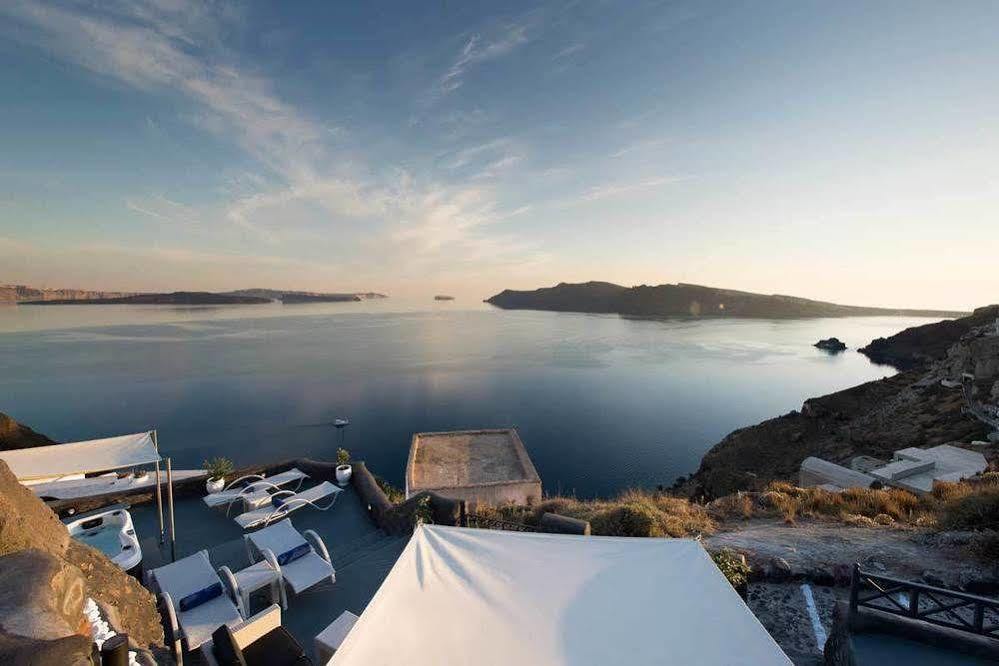 Enalion Suites Οία Εξωτερικό φωτογραφία