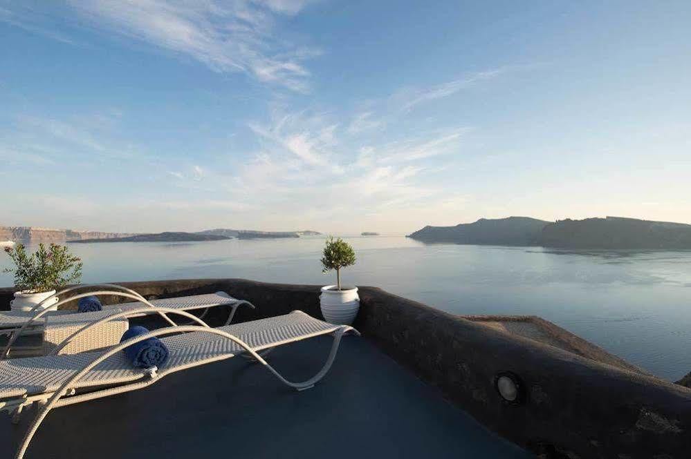 Enalion Suites Οία Εξωτερικό φωτογραφία